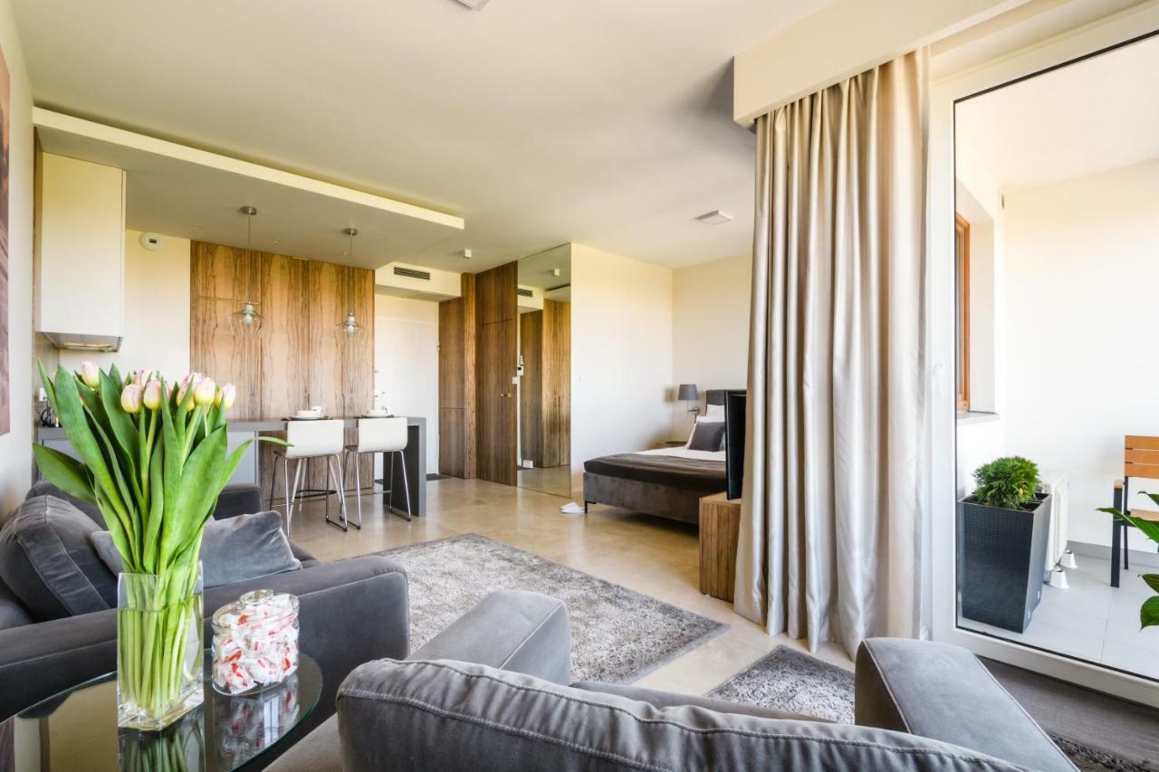 Luxlux Apartments Afara วอร์ซอ ภายนอก รูปภาพ